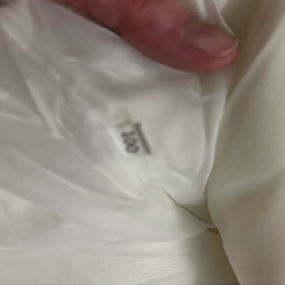 NWOT Girls Faux Fur shrug jacket size 100, size 4T - Picture 4 of 7